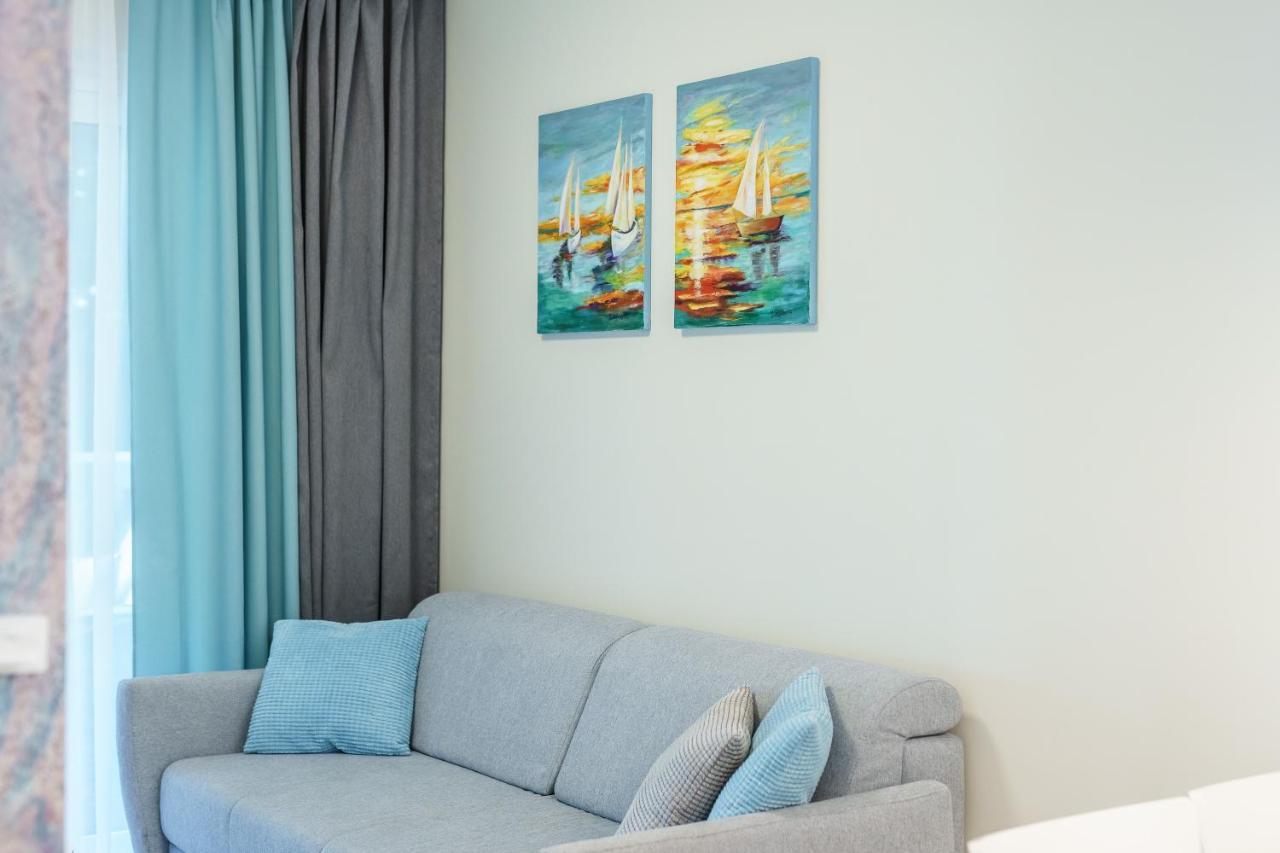 Apartament Z Widokiem Na Morze - Blekitna Perla By Perlowa Przystan Rent Сяноженти Екстер'єр фото